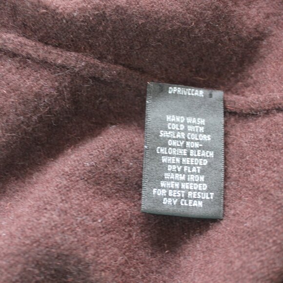 Cashmere Sweater Size Med "Prive" in chocolate Brown V neck with ribbing - Picture 7 of 10